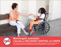 Mujer con una chica en silla de ruedas con el mensaje mantenerla sana - obtener su vacuna contra la gripe